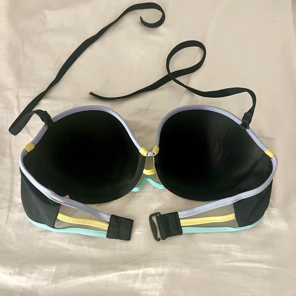 Victoria's Secret The Flirt Bandeau Swim Top - Size 34D - Picture 3 of 4